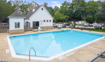 15604 EVERGLADE Ln #5-203, Bowie, MD 20716