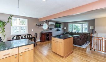 27 Hayes Ave, Beverly, MA 01915
