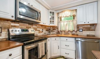 532 Terrace Dr, Alloway, NJ 07422