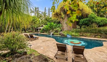 1055 Kaupakalua Rd, Haiku, HI 96708