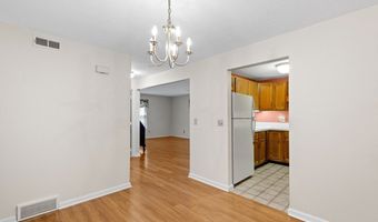 9 Pleasant Park Ave 2I, Barnstable, MA 02601