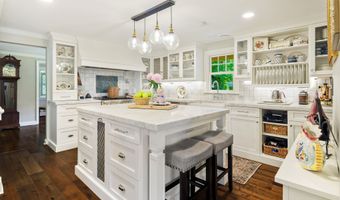 26 Beach Dr, Darien, CT 06820