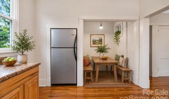 181 Courtland Pl, Asheville, NC 28801