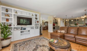 76 Curries Way, Brookfield, NH 03872