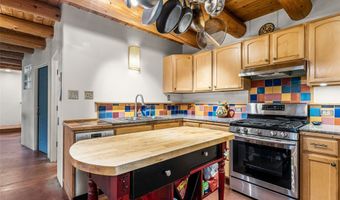 7641 Old Santa Fe Trl, Santa Fe, NM 87505