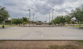 751 W SARAGOSA St, Chandler, AZ 85225