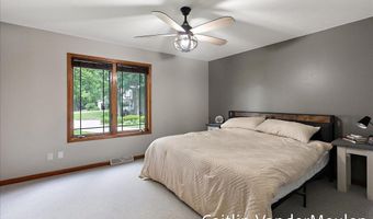 11484 Cameron Ave, Allendale, MI 49401