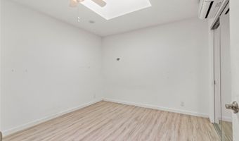 46-353 Kahuhipa St, Kaneohe, HI 96744