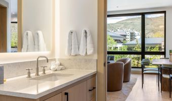 42 Riverfront Ln 207, Avon, CO 81620