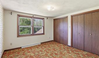 5400 LONG Ct, Appleton, WI 54914
