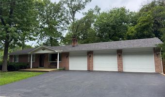 2035 Valmont Dr, Arnold, MO 63010