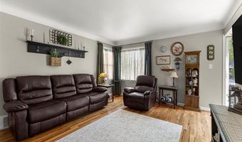 14871 Angelique Ave, Allen Park, MI 48101
