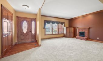 6040 Eden Dr, Aurora, IN 47001