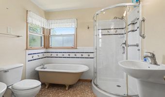 1249 W Washington Ave, Alpena, MI 49707