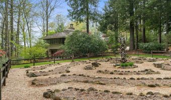 749 Stillmont Cir, Cashiers, NC 28717