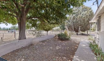 430 Abo Rd, Bosque Farms, NM 87068