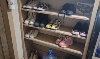 817 N Main St, Aberdeen, SD 57401
