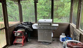 186 Elmwood Dr, Albrightsville, PA 18210
