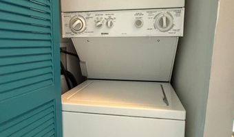 3050 S BUCHANAN St C2, Arlington, VA 22206