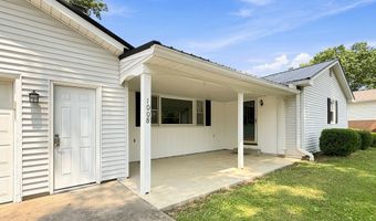 1008 Columbus Cir S, Ashland, OH 44805