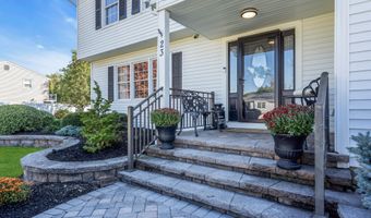 23 Pelican Dr, Bayville, NJ 08721