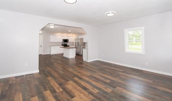 3046 Long Lake Rd, Albion, IN 46701