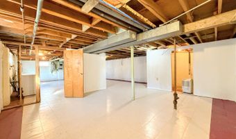 38 Grounds Pl, Albany, NY 12205