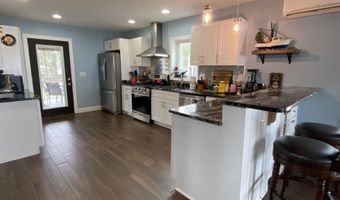 247 Shore Dr, Salter Path, NC 28575