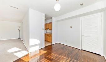 3316 WOODBURN VILLAGE Dr 12, Annandale, VA 22003