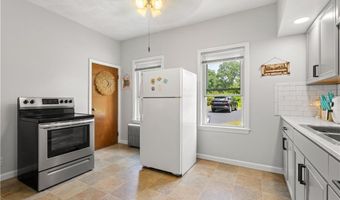 30 Pomham St, Cranston, RI 02910