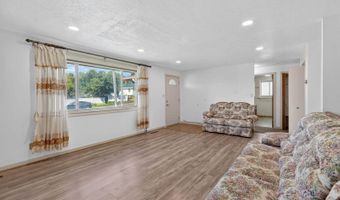 420 Taylor St, American Falls, ID 83211