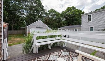 169 Gosnold St, Barnstable, MA 02601