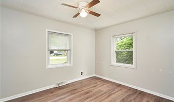 3261 Dewalt Dr, Akron, OH 44312