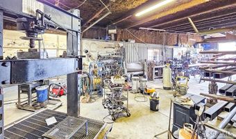 331 N Idaho St, Arco, ID 83213