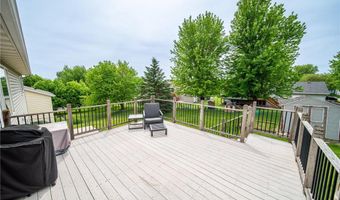 300 10th St NE, Byron, MN 55920