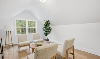 575 Sams Point Rd, Beaufort, SC 29907