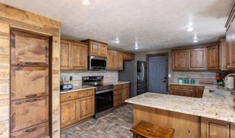 231 Dunn Ln, Lamoille, NV 89828