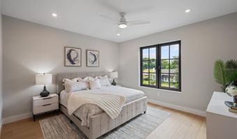 803 YATES St, Orlando, FL 32804