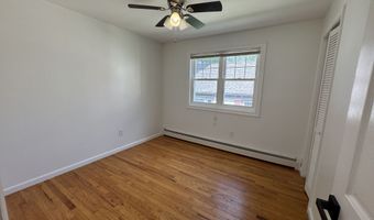 294 Robin St, Bridgeport, CT 06606