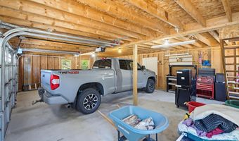 17 Dudley Rd, Brentwood, NH 03833