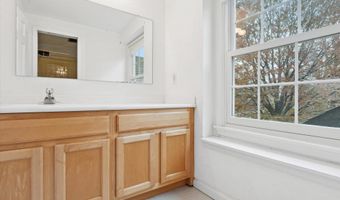 800 PARTRIDGE Ct, Hockessin, DE 19707