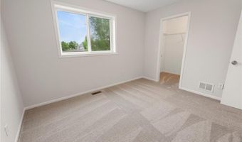551 Knollwood St W, Annandale, MN 55302