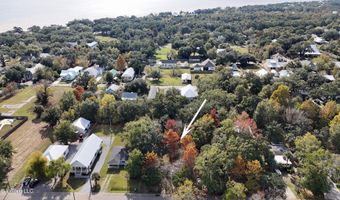 232 Citizen St, Bay St. Louis, MS 39520
