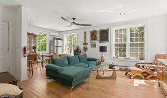341 Chapel Hill Rd, Atlantic Highlands, NJ 07716