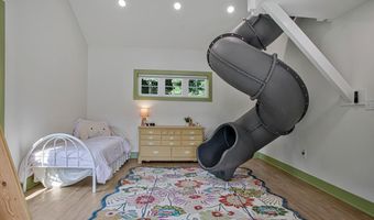 1408 CAPE ST CLAIRE Rd, Annapolis, MD 21409