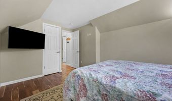 31 Hillandale Rd, Danbury, CT 06811
