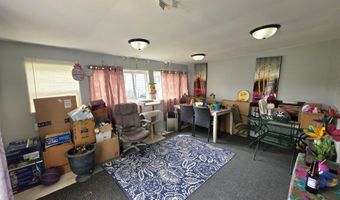 14 S Illinois St, Aberdeen, SD 57401