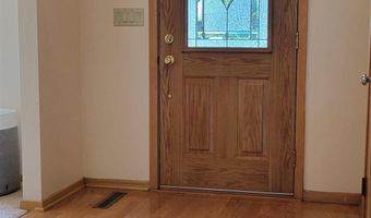 715 S Dodge St, Algona, IA 50511