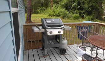 107 15th St, Apalachicola, FL 32320