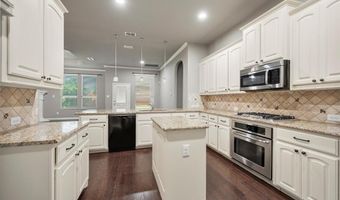 125 Mineral Point Dr, Aledo, TX 76008